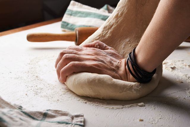 how-do-professional-bakers-make-the-perfect-dough-caramella